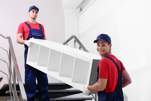 Student storage solutions in Becontreeheath for boxes and luggage