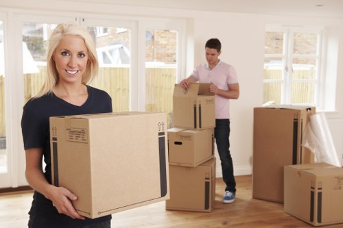Practical business storage solution for local customers in Becontreeheath