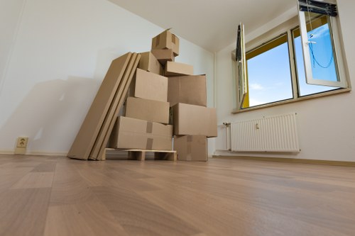 Choosing the right storage unit size in Becontreeheath